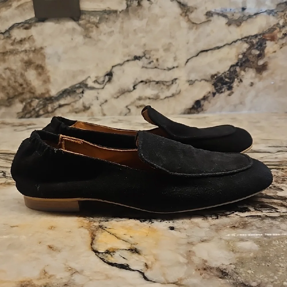 Shoe Design Suede Flats Size 40 (9) - Picture 1 of 6